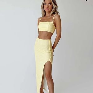 Yellow set from princess polly 💛💛💛💛